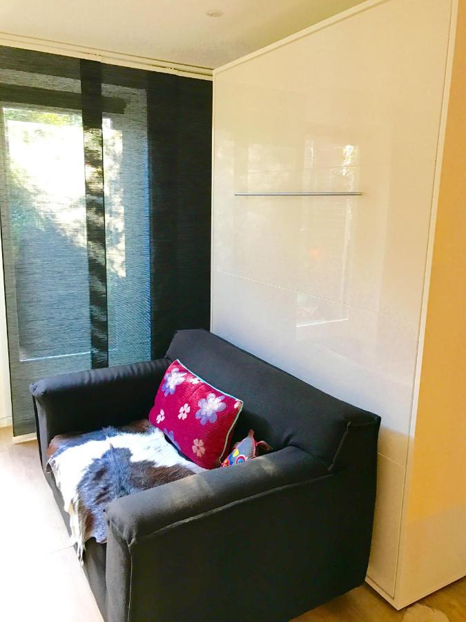 לינה וארוחת בוקר האג Boutique Hide & Seek, Bed & Beach מראה חיצוני תמונה